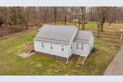 1994 Emerson Ave, Shenango, PA 16134 - Photo 16