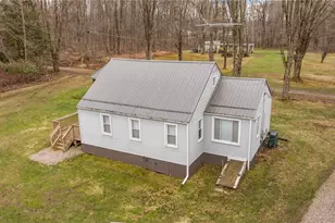 1994 Emerson Ave, Shenango, PA 16134 - Photo 16