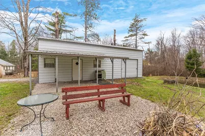 1994 Emerson Ave, Shenango, PA 16134 - Photo 14