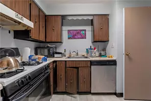 5 Bayard Rd, Pittsburgh, PA 15213 - Photo 8