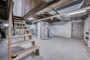 125 Jefferson St, Evans City, PA 16033 - Photo 24