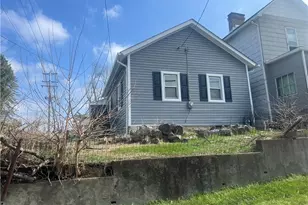 1227 Porter St, Conway, PA 15027 - Photo 4
