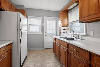 303 Reifert St, Pittsburgh, PA 15210 - Photo 14