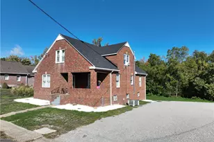 190 Dixon Blvd, South Union Township, PA 15401 - Photo 2