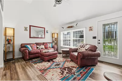 27 Bock Ln, Baden, PA 15005 - Photo 6