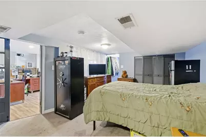 27 Bock Ln, Baden, PA 15005 - Photo 40
