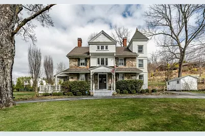 701 W Oakbourne, Westtown, PA 19382 - Photo 2