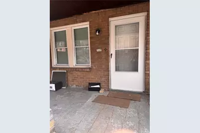 727 Maytide St, Pittsburgh, PA 15227 - Photo 2