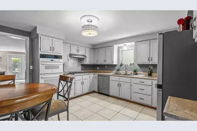 341 E McMurray Rd, Peters Township, PA 15317 - Photo 8