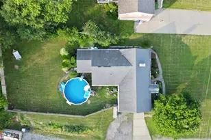 341 E McMurray Rd, Peters Township, PA 15317 - Photo 2