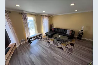 1875 Linton St, Pittsburgh, PA 15219 - Photo 10