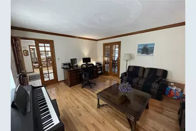 533 Austin St, Hempfield Township, PA 15601 - Photo 14