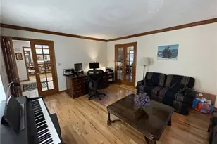 533 Austin St, Hempfield Township, PA 15601 - Photo 22