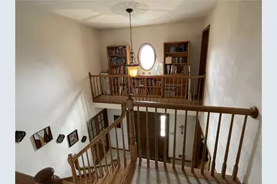 533 Austin St, Hempfield Township, PA 15601 - Photo 4