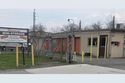 405 W Grant St, New Castle, PA 16101 - Photo 1