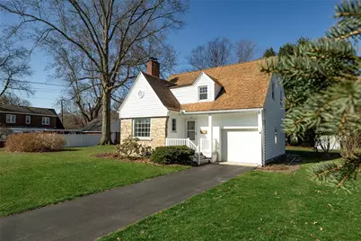 318 Garden Ave, Grove City Boro, PA 16127 - Photo 2