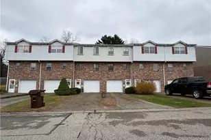 110 Yale Dr, Lower Burrell, PA 15068 - Photo 2