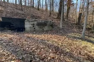 159 Oakdale Dr, Zelienople, PA 16063 - Photo 10