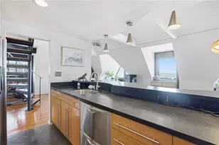 229 Grandview Ave, Pittsburgh, PA 15211 - Photo 26