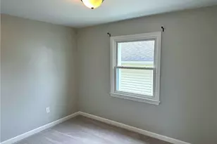 746 Castle St, New Castle, PA 16101 - Photo 14