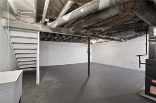 624 Elm Dr, Pittsburgh, PA 15147 - Photo 30