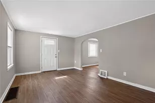 624 Elm Dr, Pittsburgh, PA 15147 - Photo 6