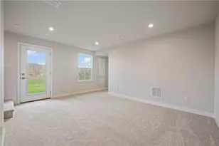 106 Scenic Ridge Dr, Venetia, PA 15205 - Photo 6