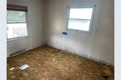 1316 Skyline Dr, Hermitage, PA 16148 - Photo 8