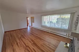 201 Highland Dr, Elizabeth Twp/Boro, PA 15037 - Photo 8