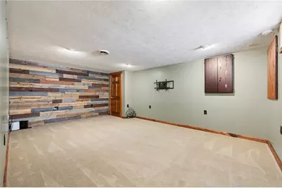 118 Drushel Dr, Connoquenessing Boro, PA 16027 - Photo 22