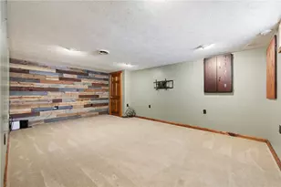 118 Drushel Dr, Connoquenessing Boro, PA 16027 - Photo 22