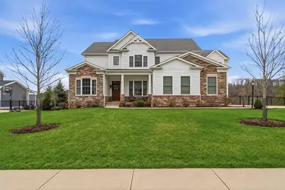 241 Tamarack Dr, Adams Township, PA 16046 - Photo 4