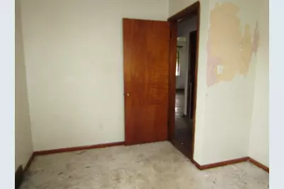 1353 Front St, Moon/Crescent Twp, PA 15046 - Photo 16