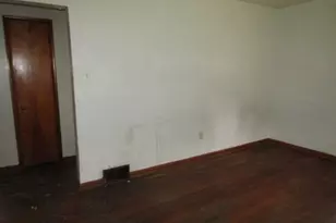 1353 Front St, Moon/Crescent Twp, PA 15046 - Photo 6