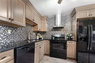 3106 Laurel Ridge Cir, Bridgeville, PA 15017 - Photo 10