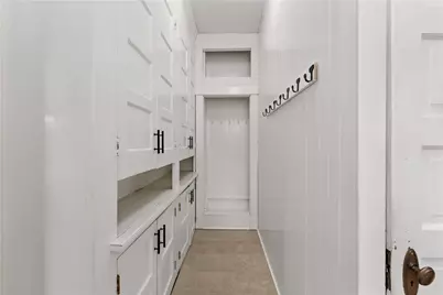 6115 Library Rd, Bethel Park, PA 15102 - Photo 14