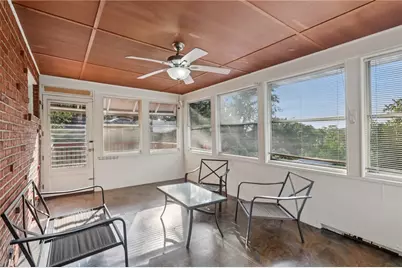 723 Elwell Ave, West Mifflin, PA 15122 - Photo 16