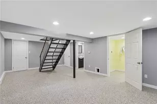 723 Elwell Ave, West Mifflin, PA 15122 - Photo 12