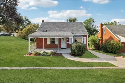 723 Elwell Ave, West Mifflin, PA 15122 - Photo 2