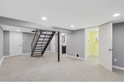 723 Elwell Ave, West Mifflin, PA 15122 - Photo 12