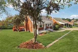 723 Elwell Ave, West Mifflin, PA 15122 - Photo 2