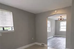 646 Tarragonna St, Pittsburgh, PA 15210 - Photo 2