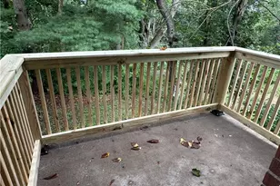 646 Tarragonna St, Pittsburgh, PA 15210 - Photo 10