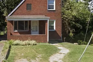 646 Tarragonna St, Pittsburgh, PA 15210 - Photo 1