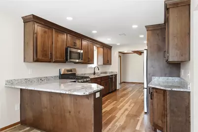 217 Thornberry Dr, Pittsburgh, PA 15235 - Photo 8