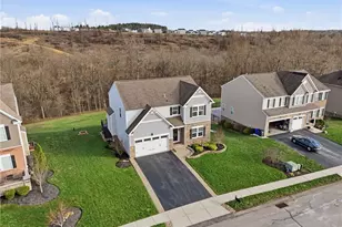 33 Trotter Ln, Findlay Township, PA 15026 - Photo 4