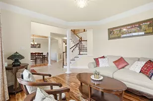 2601 Syracuse Ct, Pittsburgh, PA 15143 - Photo 14