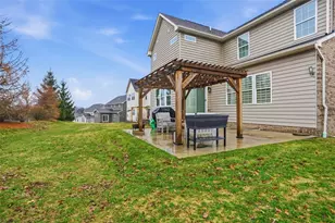 2601 Syracuse Ct, Pittsburgh, PA 15143 - Photo 42