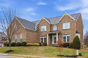 2601 Syracuse Ct, Pittsburgh, PA 15143 - Photo 2