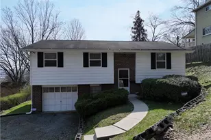 923 Locust St, Coraopolis, PA 15108 - Photo 2